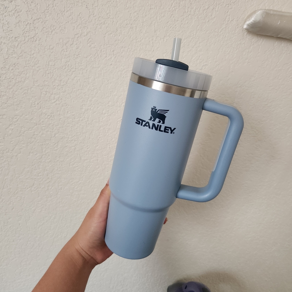 Stanley Blue Tumbler with Handle